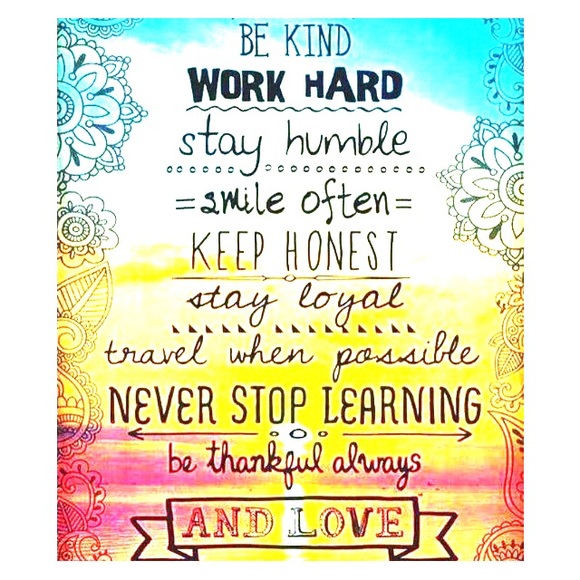 Free Gift From @coach_nicole - Picture 2 of 4